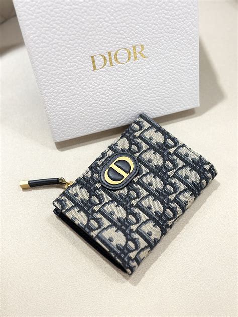 dior montaigne 30 mini|dior 30 montaigne wallet.